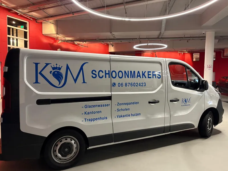 KM Schoonmakers company van